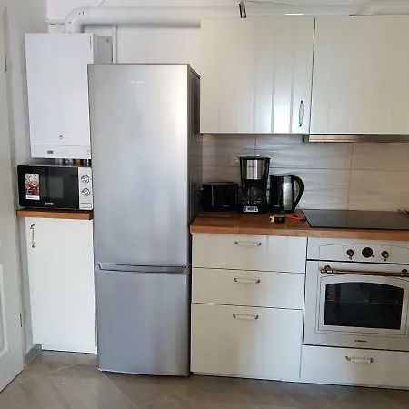 Monadin 3 Apartment *