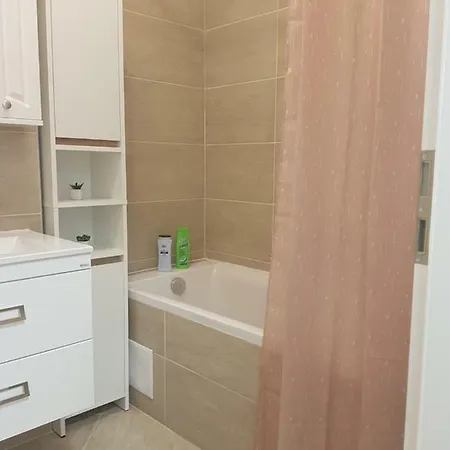 Monadin 3 Apartment Brasov